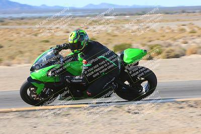 media/Dec-10-2023-SoCal Trackdays (Sun) [[0ce70f5433]]/Turn 9 Inside Set 1 (1115am)/